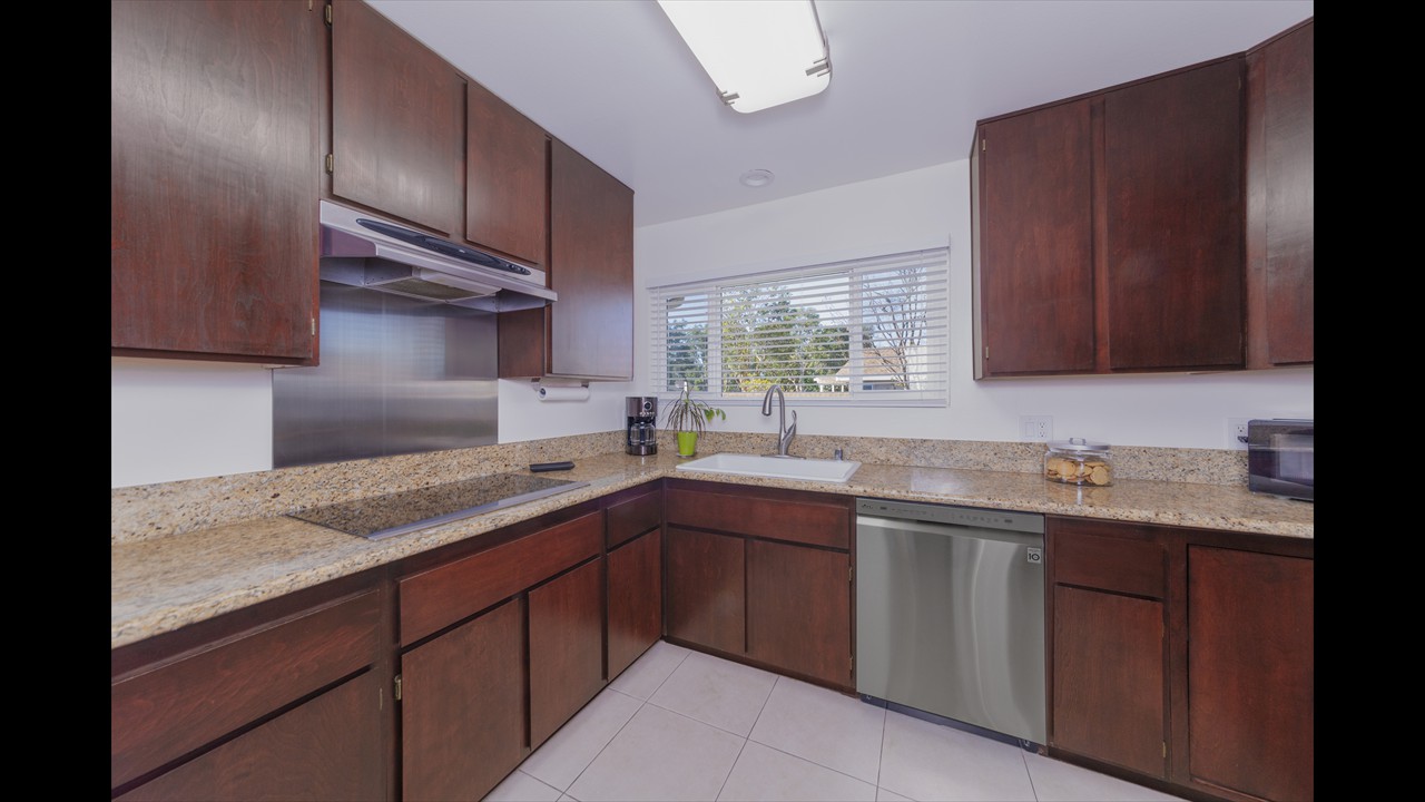 17-1Med-IMG_0292-Edit-Edit