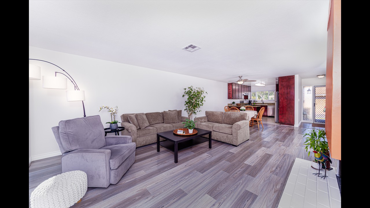 07-1Med-IMG_0204-Edit