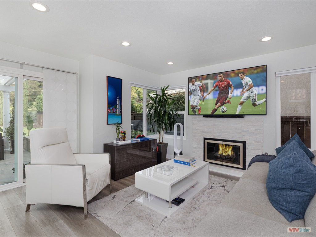 10VT-IMG_0118-Edit-Edit